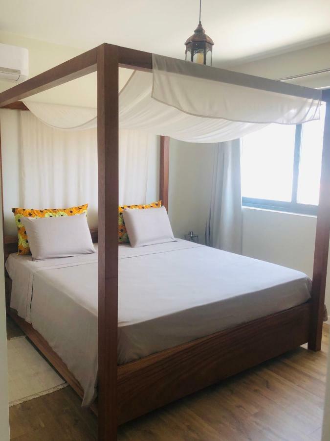 Kasa Imbondeiro Apartment Mindelo Luaran gambar